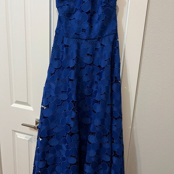 Badgely Mischka Collection Long Halter Lace Gown Royal Blue - Picture 5 of 7